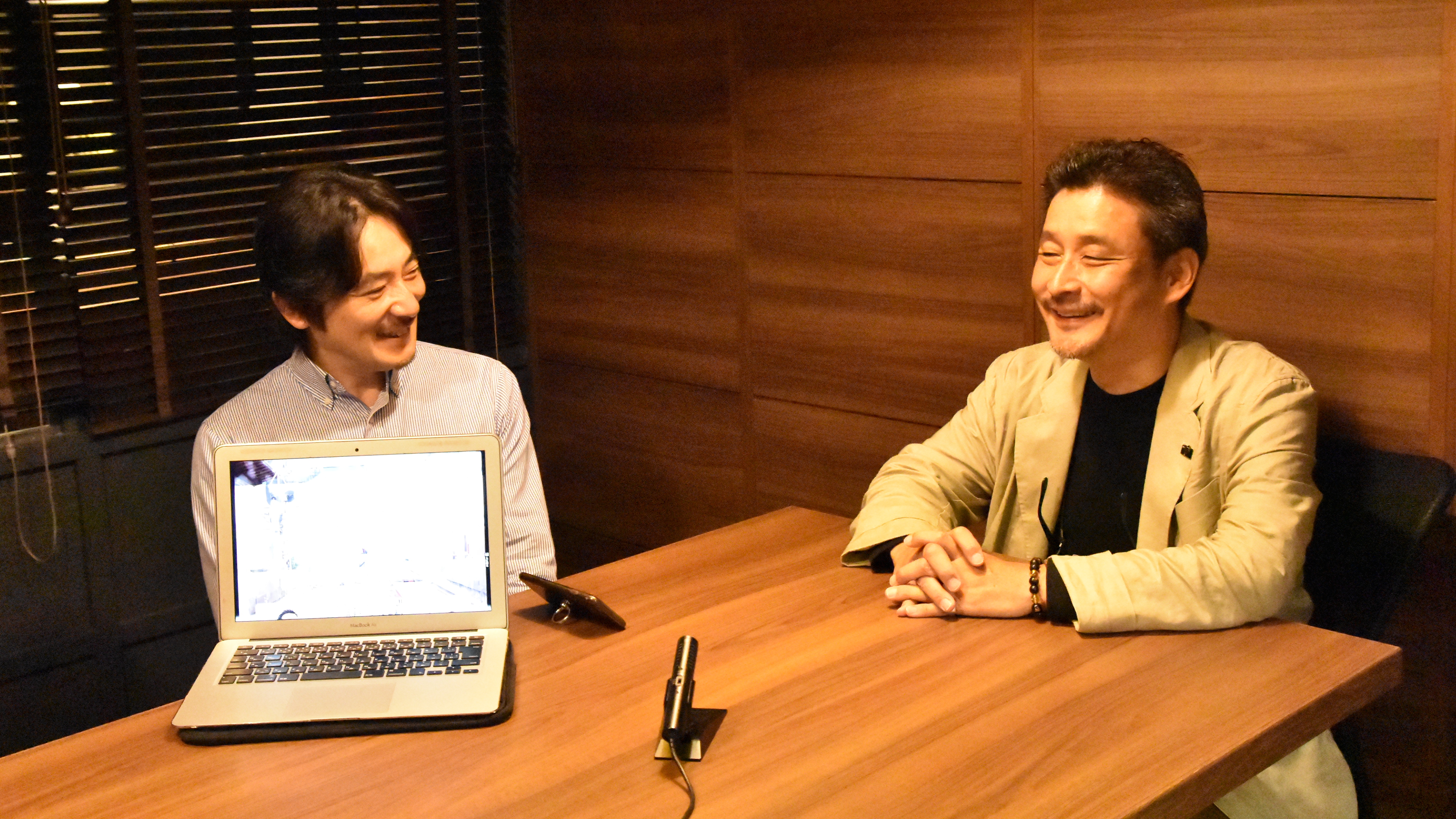 写真という仕事の向こう側にあるもの──小畑あきらさんの探求